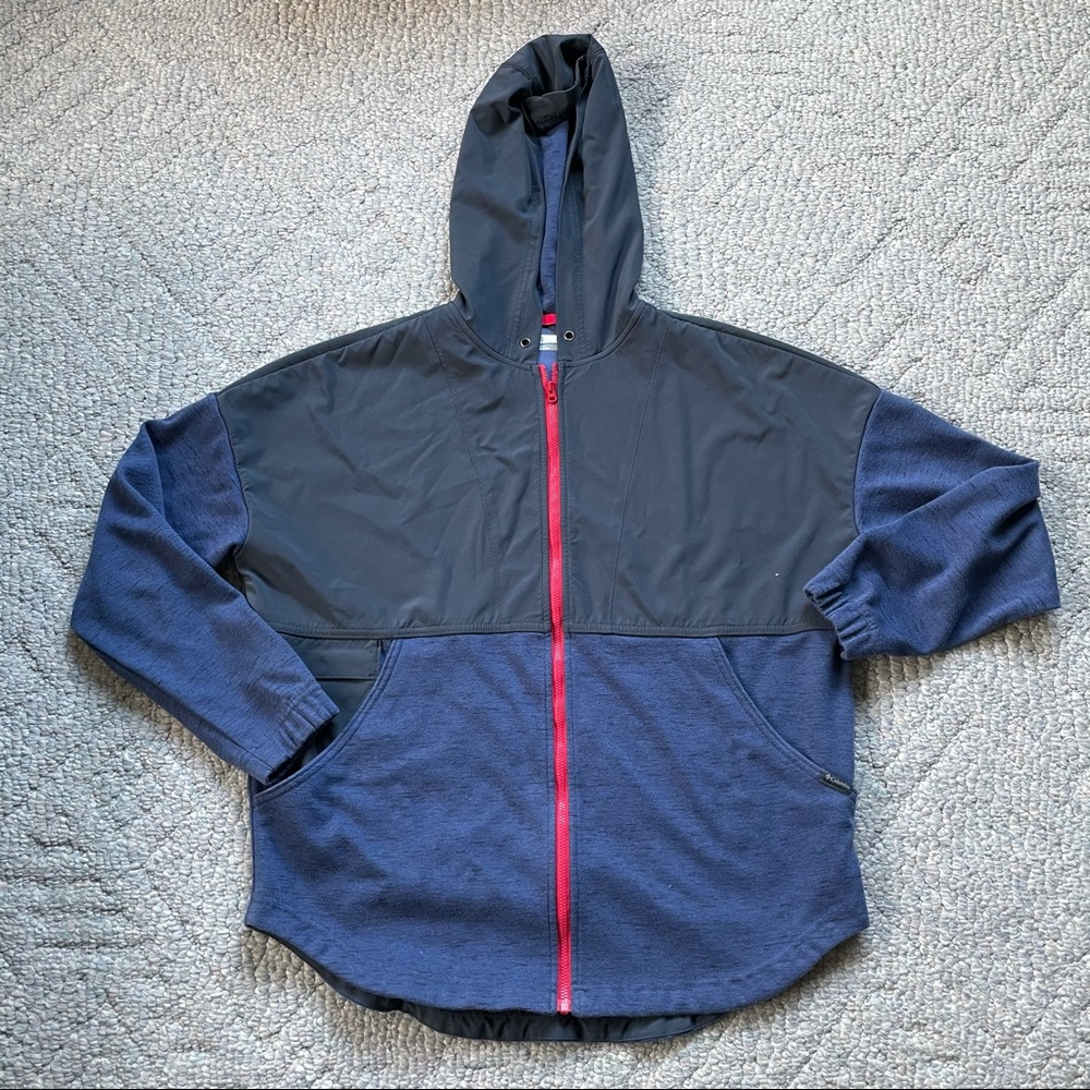 Columbia Sportswear women’s zip up jacket